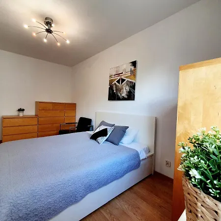 Kaskada Apartament * グディニャ